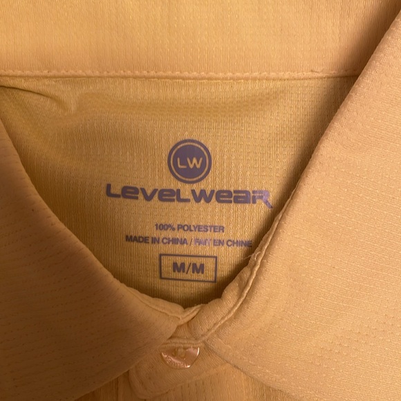 Levelwear men’s golf polo size medium - Picture 4 of 4